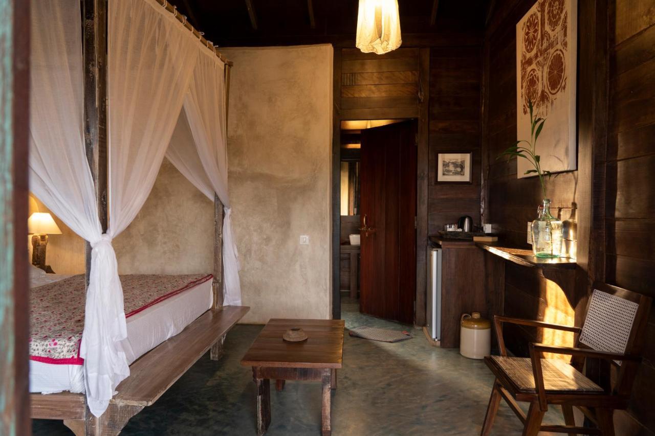 The Artist Cottages Morjim Exterior foto